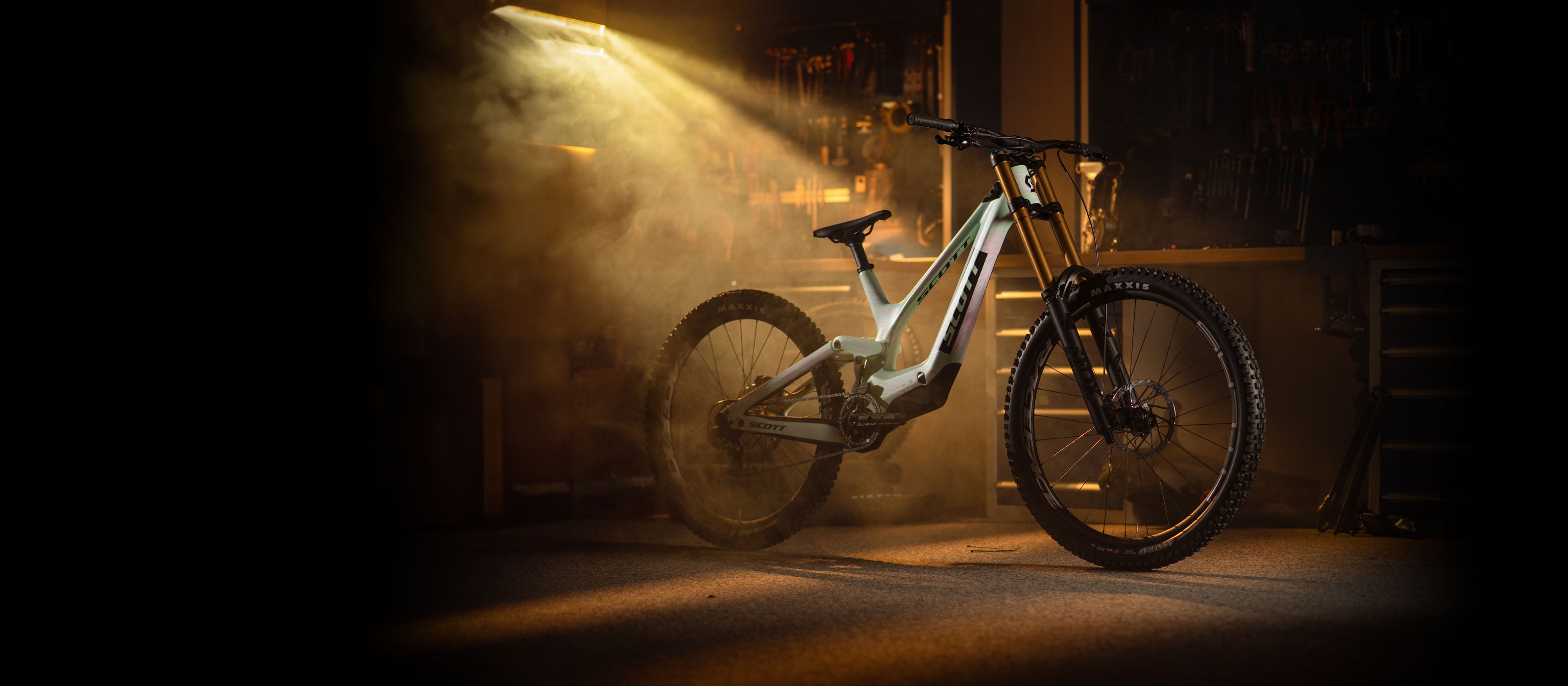 gambler banner desktop right v2